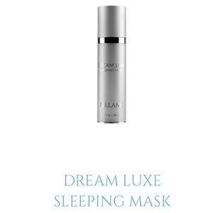 🌙 Dream Luxe Sleeping Mask